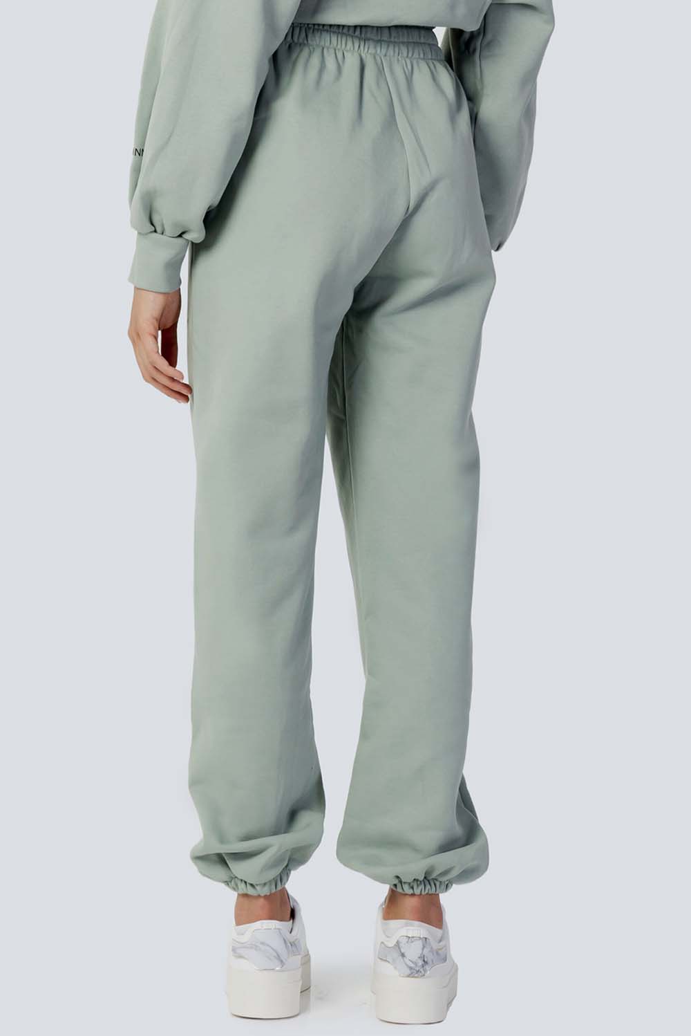  Hinnominate Pantalone In Felpa Verde Salvia Woman - 2