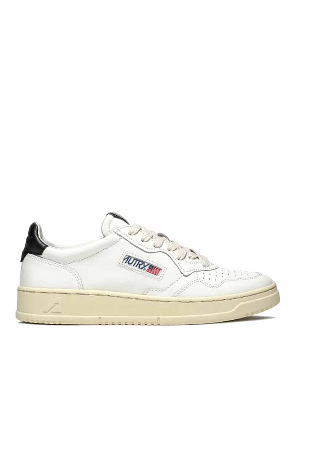  Autry Sneakers Medalist Low Wht-blk Woman - 5
