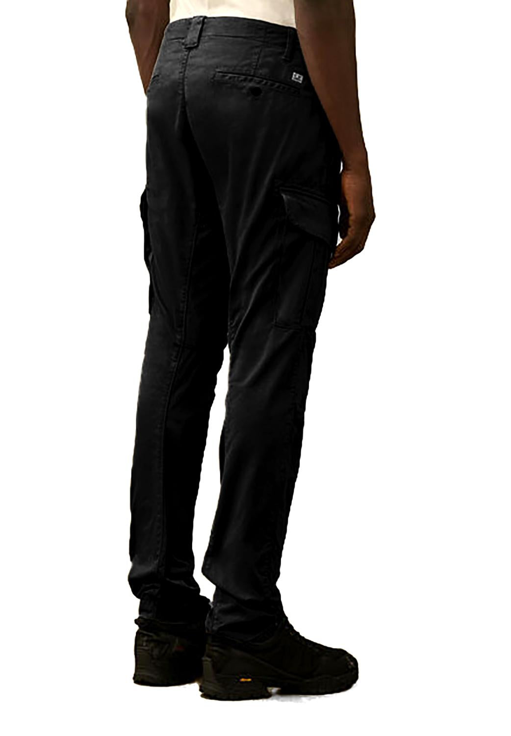  Cp Company Cargo Lens Pants Black Uomo - 3