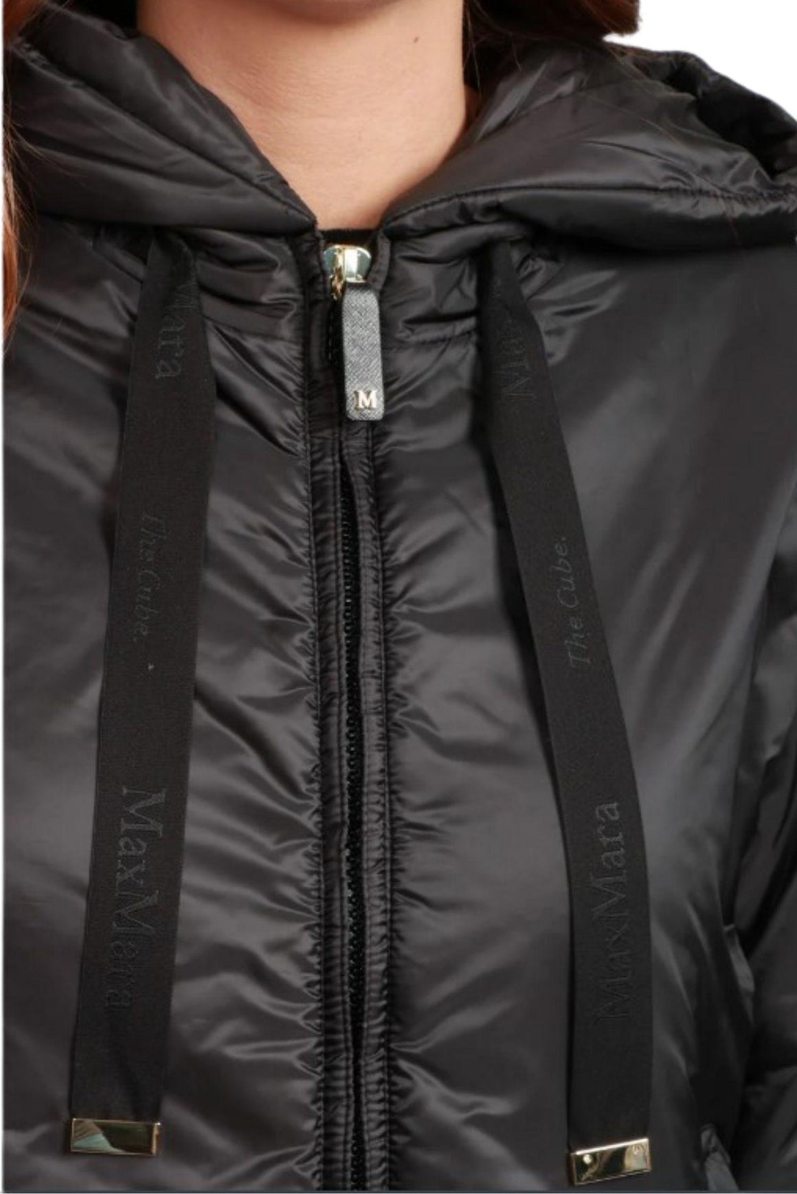  Max Mara Giacca Imbottita Antigoccia Con Cappuccio Colore Nero Woman - 4